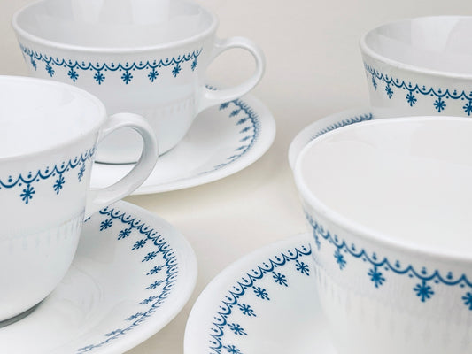 Product image for 'vintage corelle blue snowflake garland glass cup saucer livingware made in usa sold separately' (view d27281)