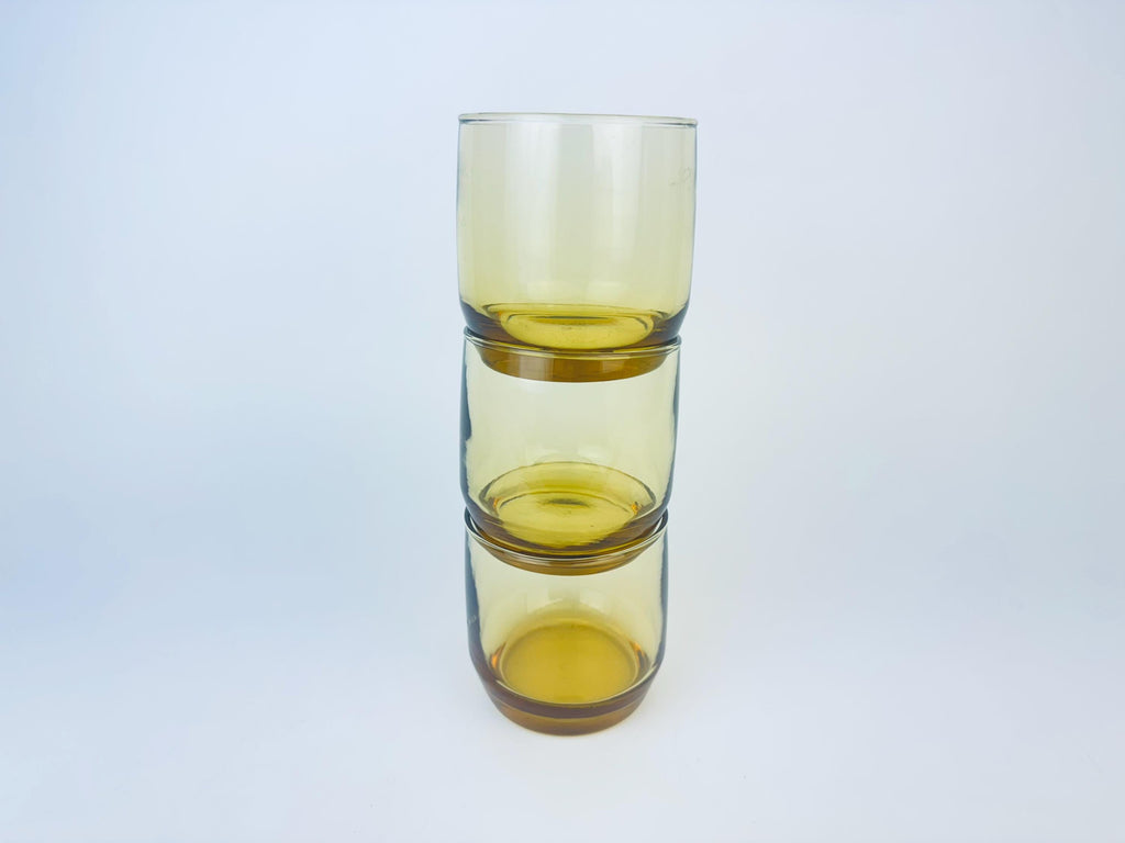 Product image for 'vintage anchor hocking amber lowball glasses set of three 3' (view acf940)