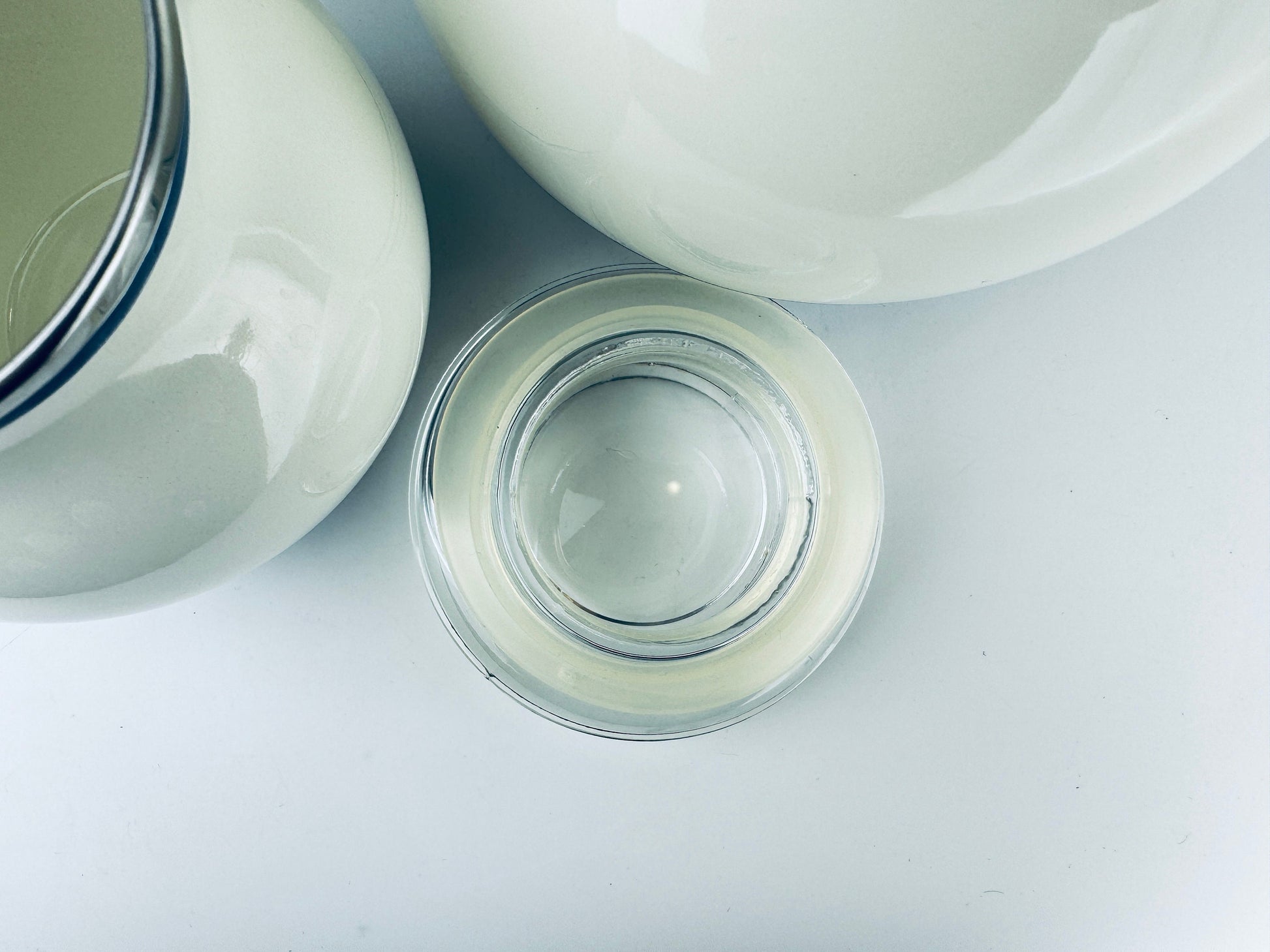 Product image for 'vintage ikea beige blue striped enamelled metal round airtight countertop canister set set of three 3' (view 3a02b5)