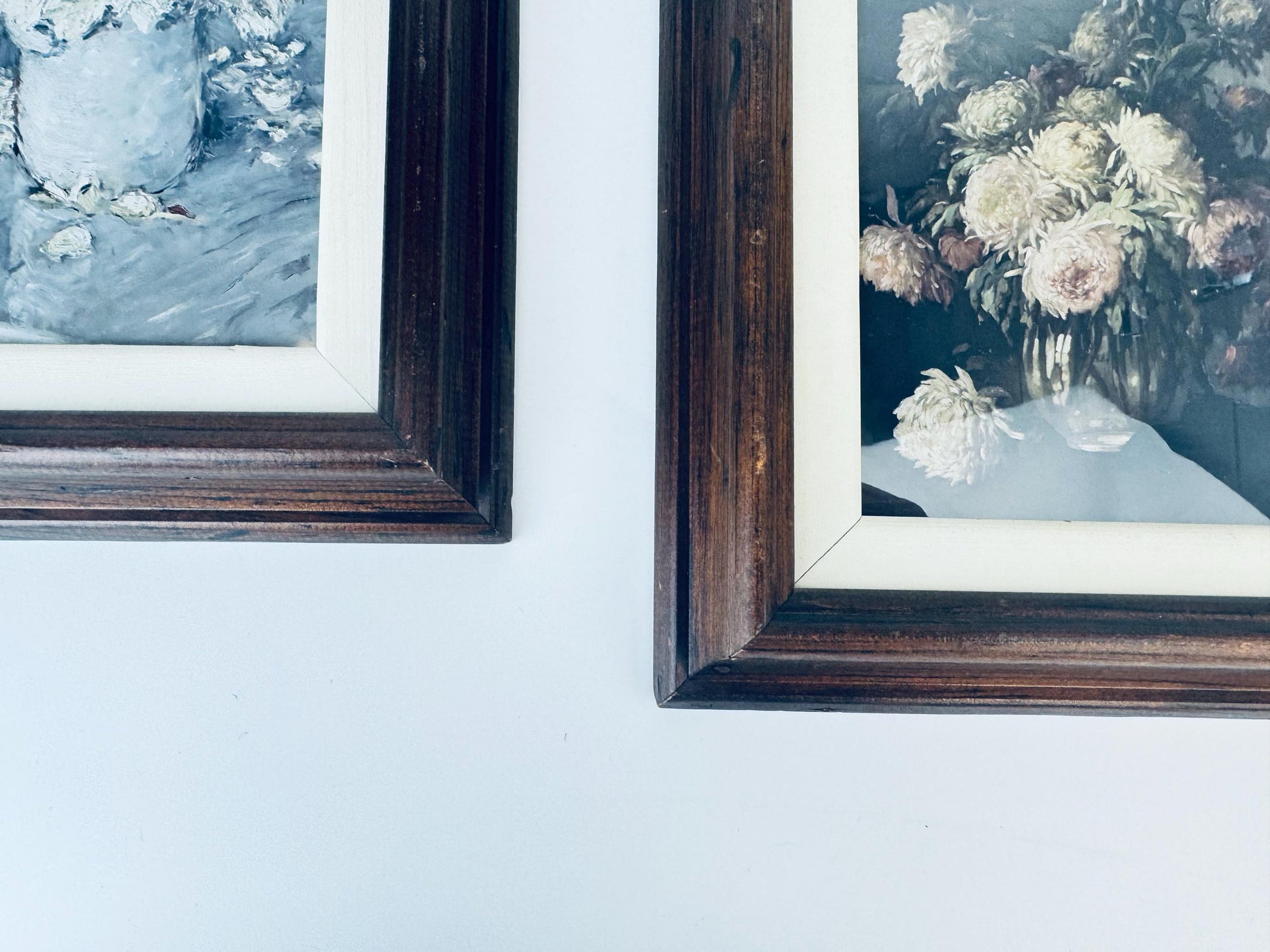 Product image for 'vintage two toned brown white wood wall mount picture frame 5 x 7 sold separately' (view 1bd4d1)