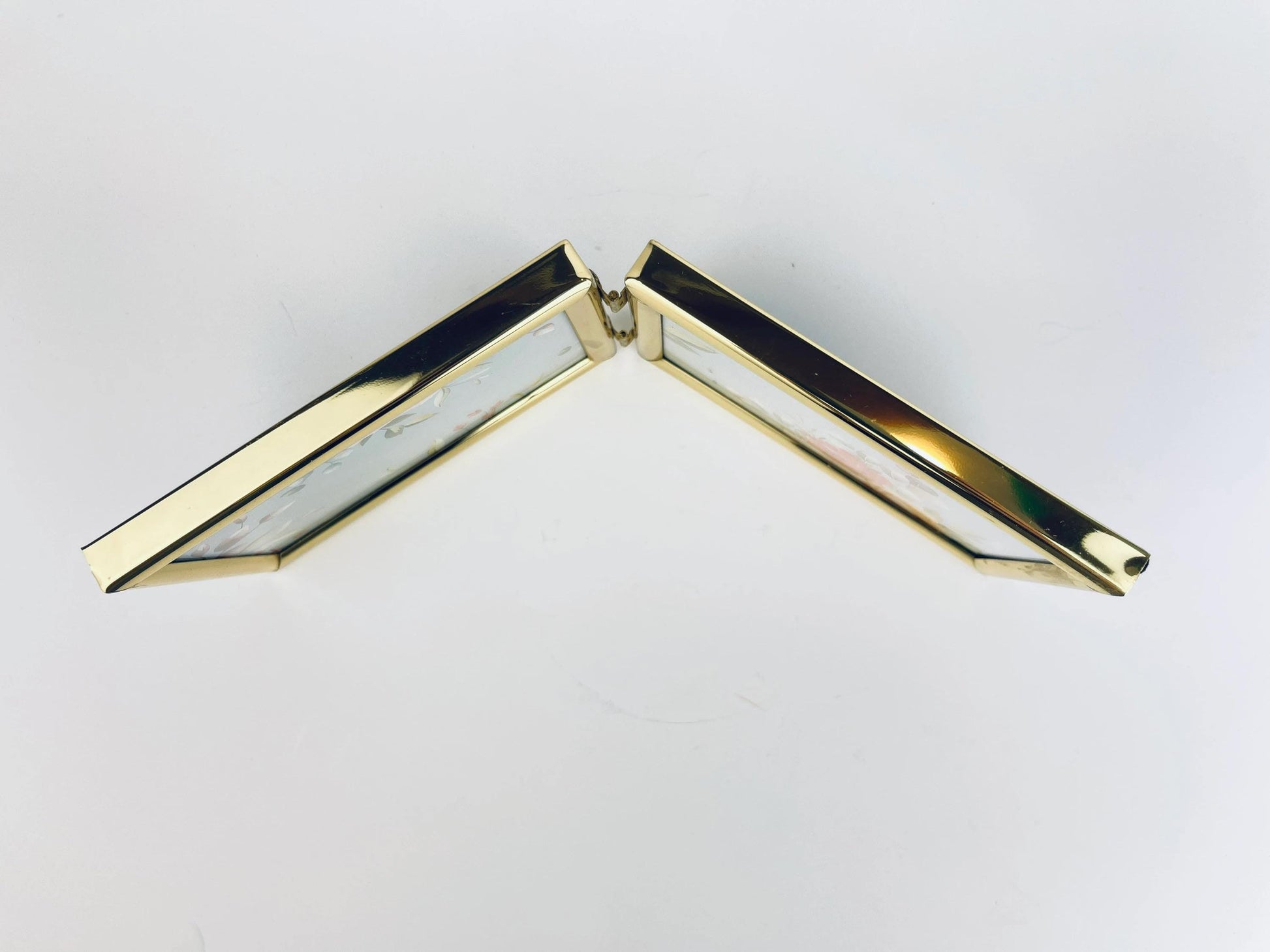 Product image for 'vintage solid brass gold tabletop picture frame books hand polished lacquer coated sold separately' (view 446afd)