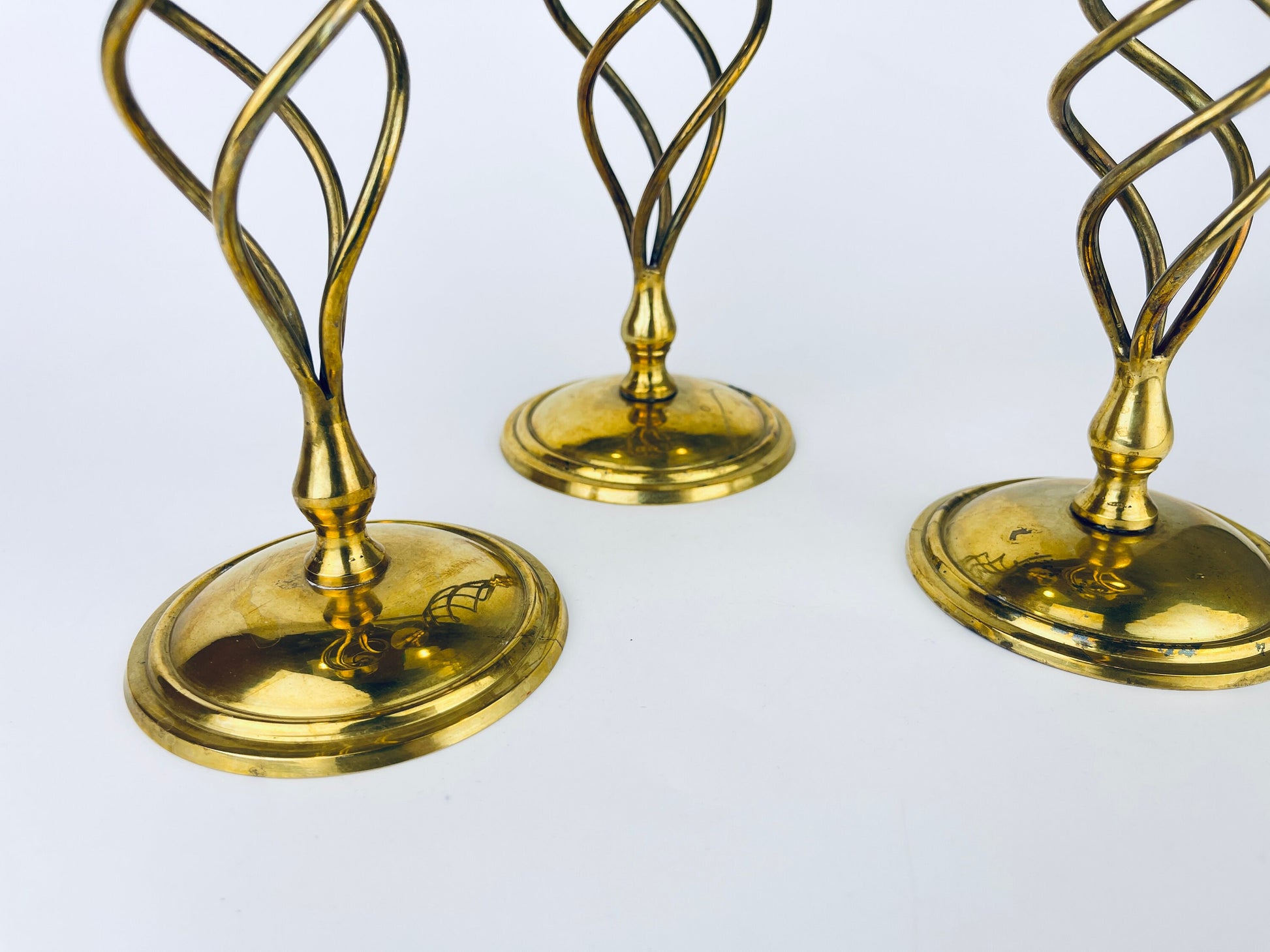 Product image for 'vintage solid brass lattice candle stick holders set of three 3' (view edfe04)