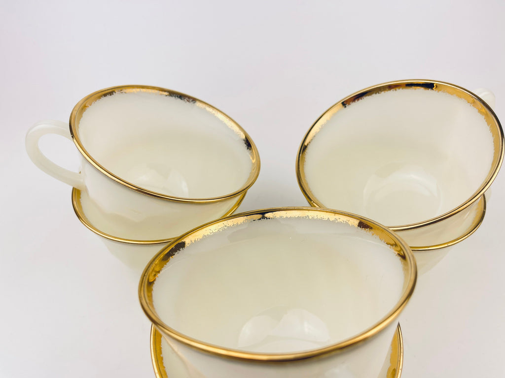 Product image for 'vintage fire king white gold gilt trim milk glass tea cup saucer replacement made in usa' (view fe80e2)