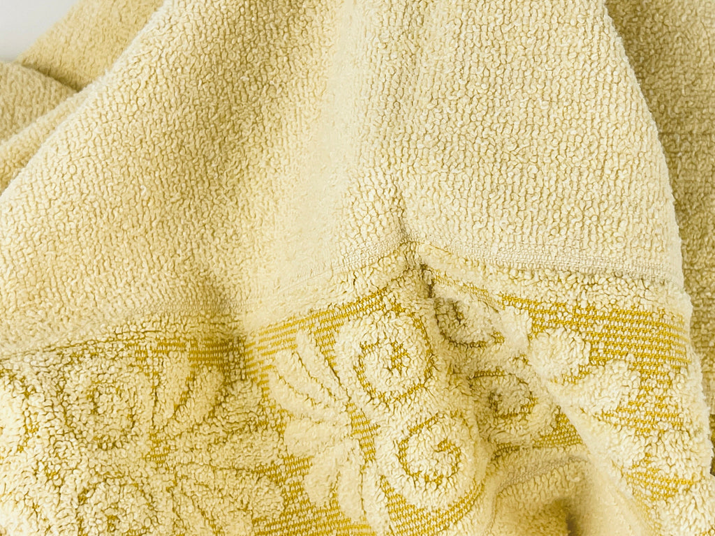 Product image for 'vintage hand fringe towel cannon monticello made in usa cotton polyester blend sold separately' (view df32d1)
