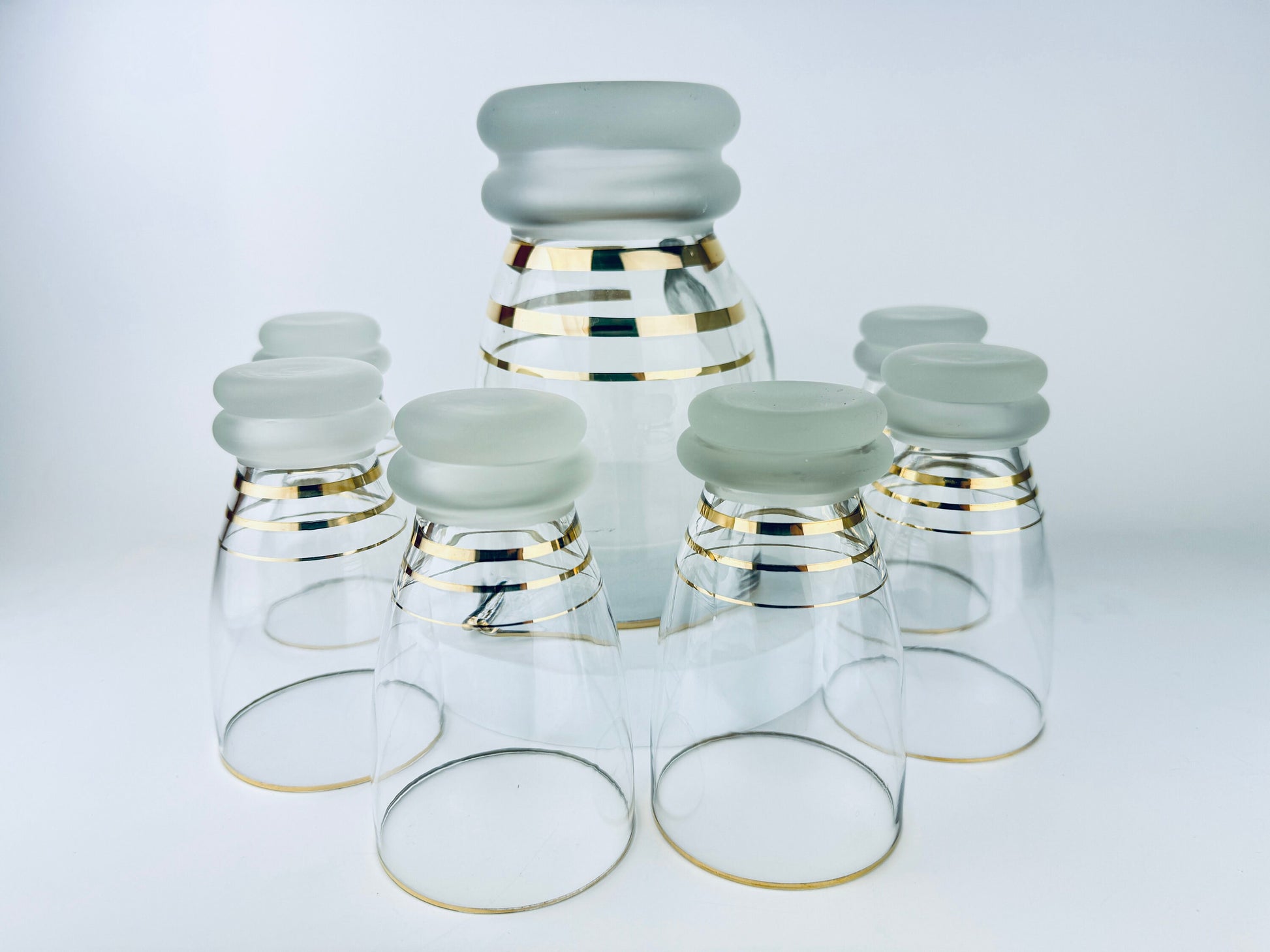 Product image for 'vintage gold striped frosted glass decanter glassware barware set six 6 glasses' (view 32b82b)