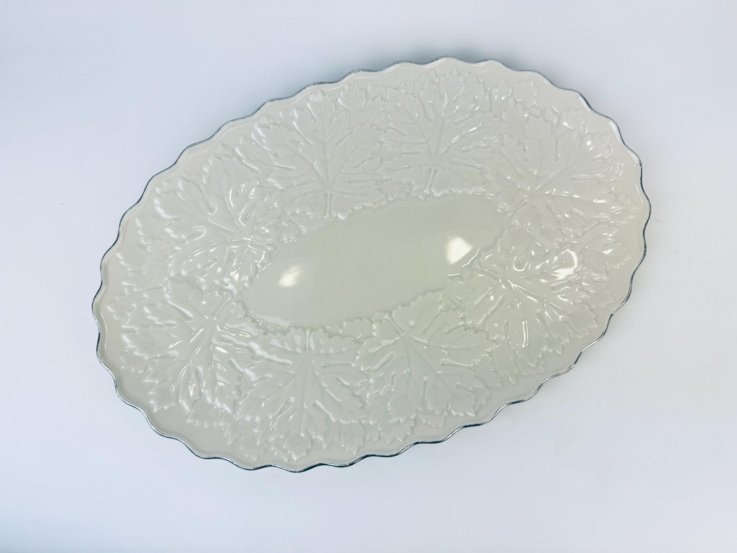Product image for 'vintage lenox oval beige silver crested serving platter embossed maple leaf design made in usa' (view eba2a9)