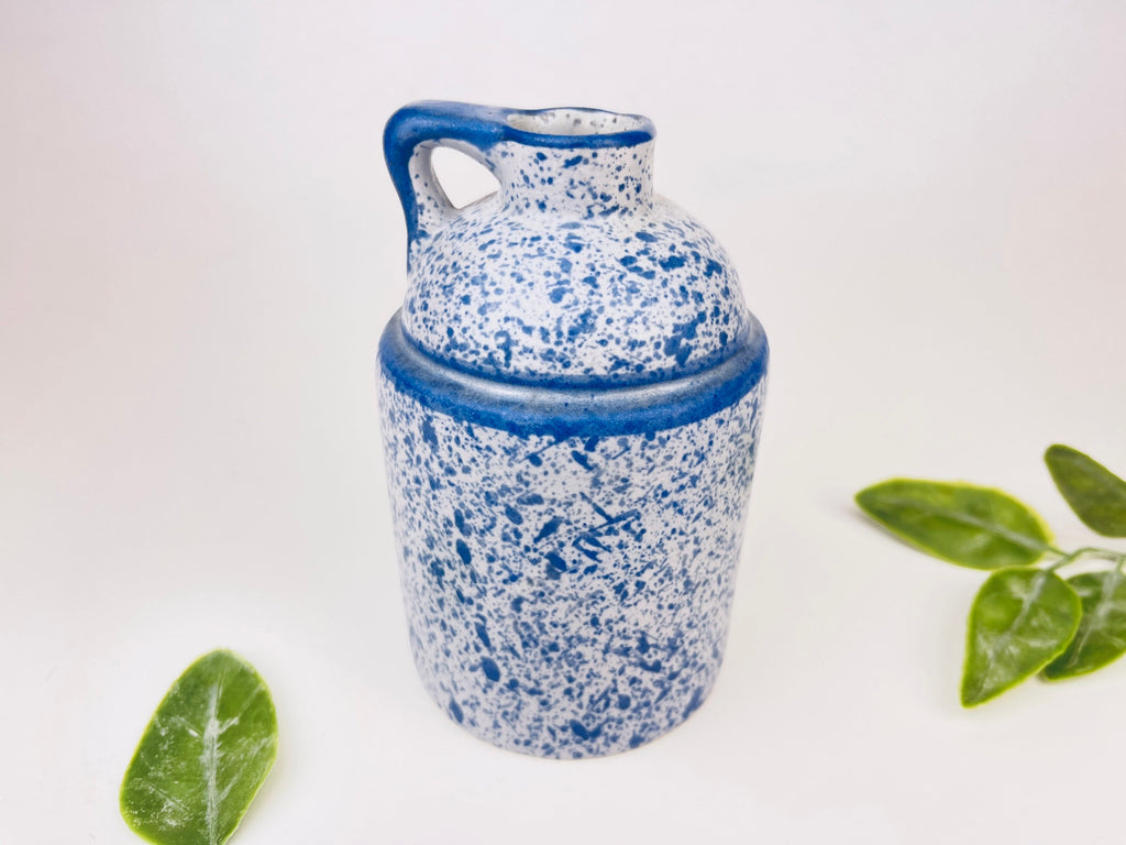 Product image for 'vintage white blue speckle glazed ceramic jug vase laurentian canada pottery' (view 5bd8b9)