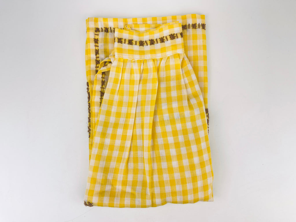 Product image for 'vintage yellow white gingham embroidered waist apron right pocket detail' (view 05c02f)