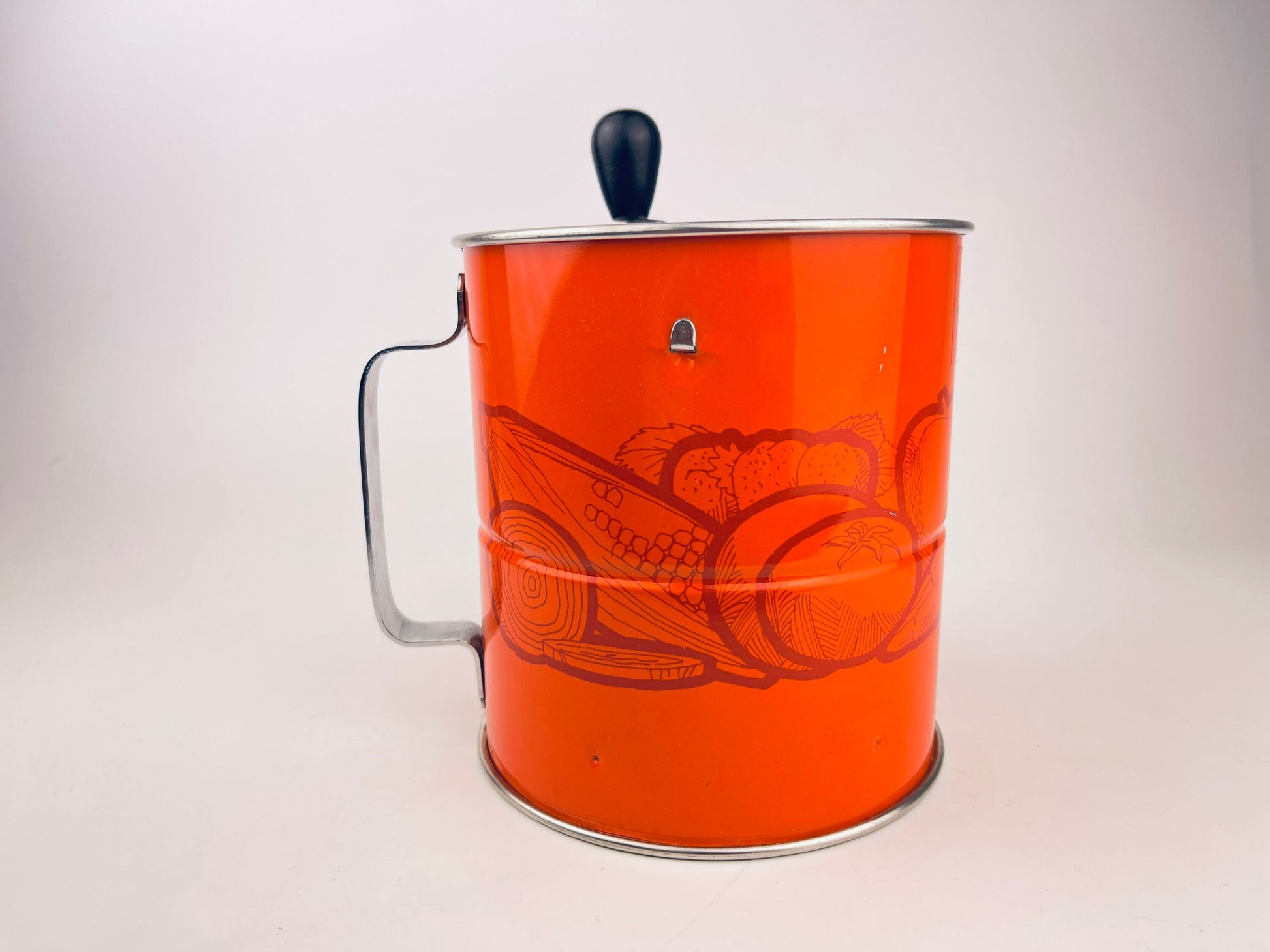 Product image for 'vintage orange metal flour sifter merry mushroom veggie pattern three 3 screen layers new old stock nos' (view 711730)