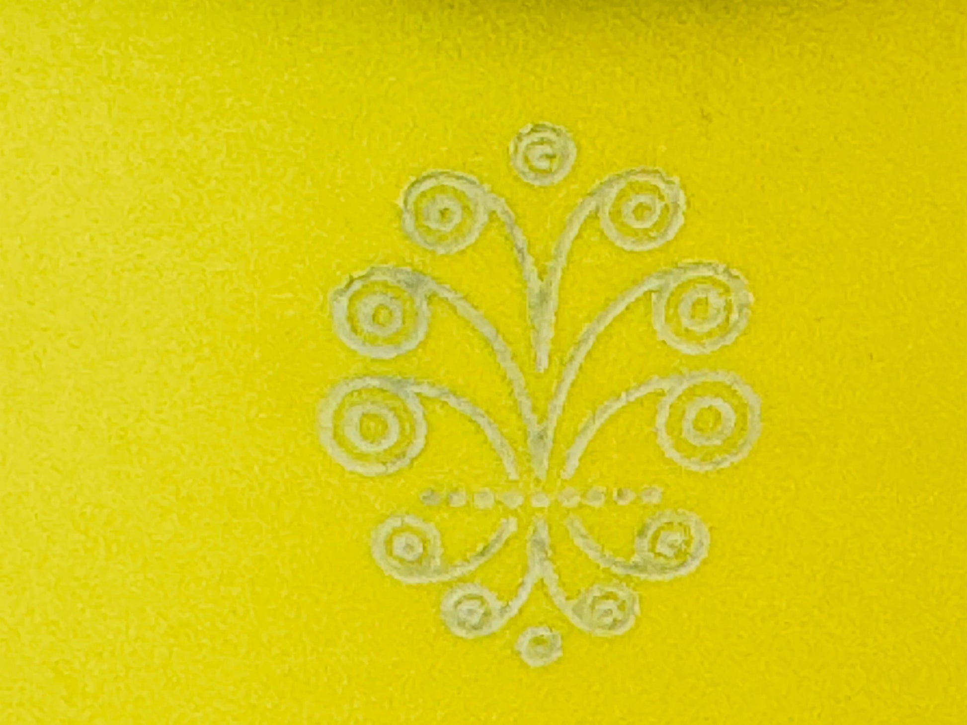 Product image for 'vintage yellow plastic tupperware servalier countertop container instant touch lid scroll pattern made in canada' (view fd73e9)