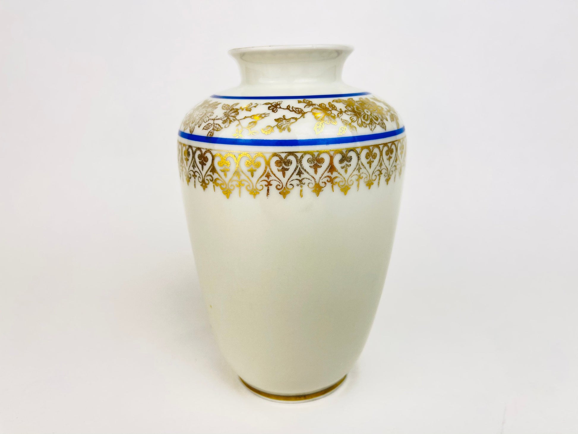 Product image for 'vintage bavaria crown germany patterned vase gold flower blue stripe' (view dad1e6)