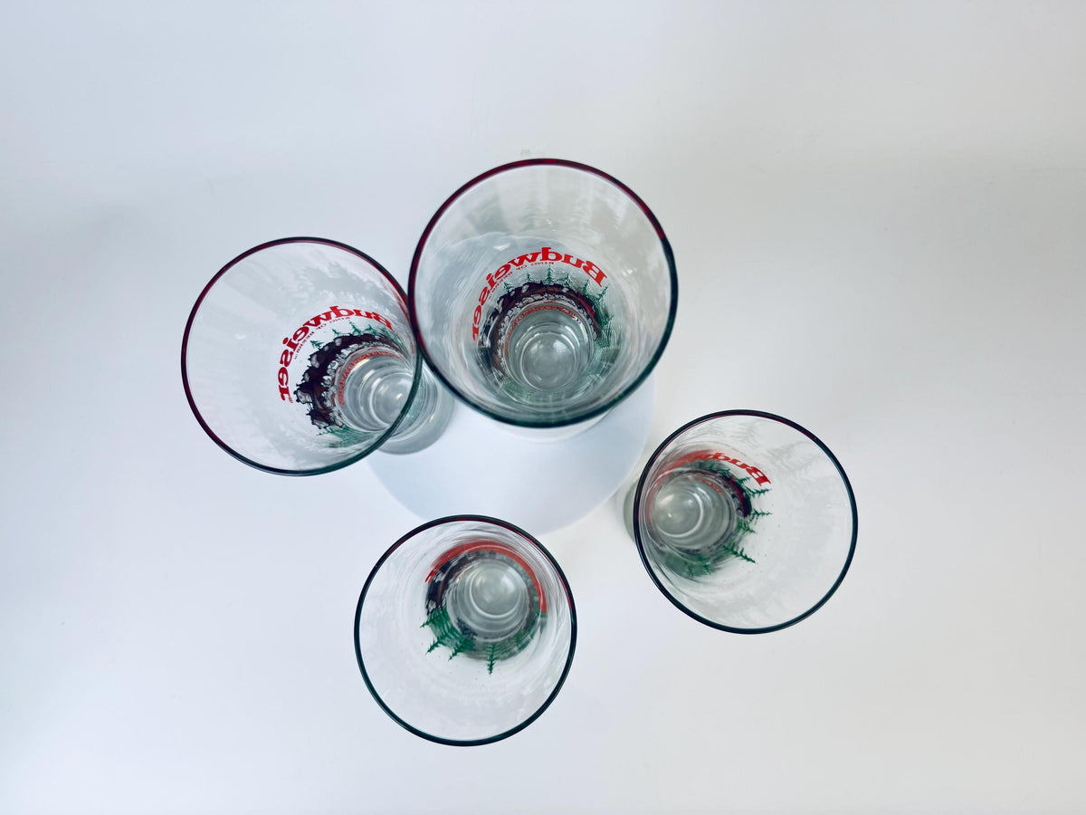 Product image for 'vintage budweiser clydesdale fluted beer glass set of four 4' (view b73078)