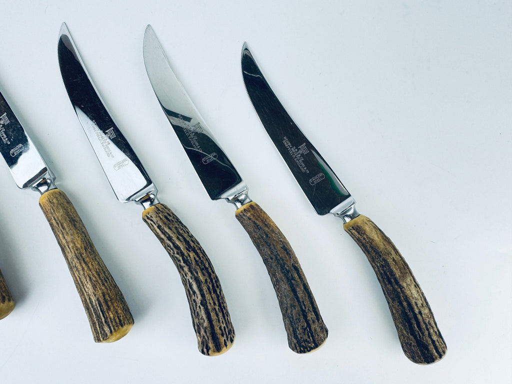 Product image for 'vintage genuine antler handles henry rogers sons co serrated stainless steel steak knife set set of six 6 made in england' (view 34027d)