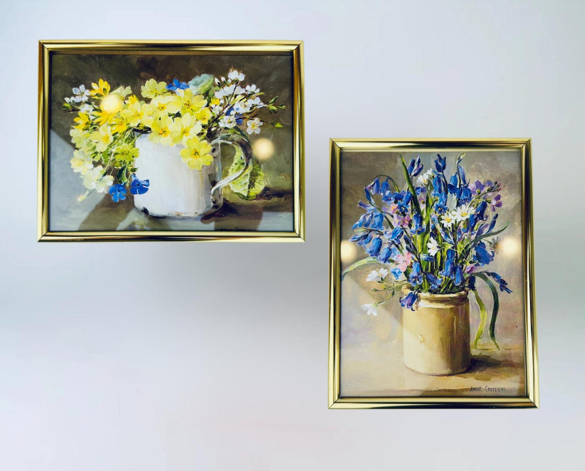 Product image for 'vintage wall mount brushed gold tone metal 6 x 8 picture frame pressure held back frames sold separately' (view 2c0a12)