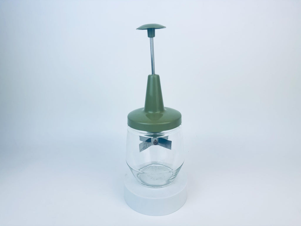 Product image for 'vintage androck hand held vegetable nut chopper made in canada sold separately' (view 7a4162)