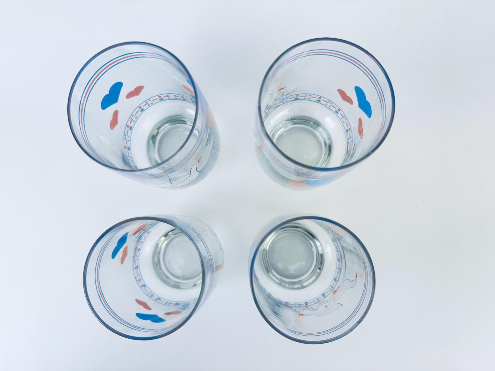 Product image for 'vintage arcopal hearts n geese glasses set of 4 french country charm' (view 0e07cf)