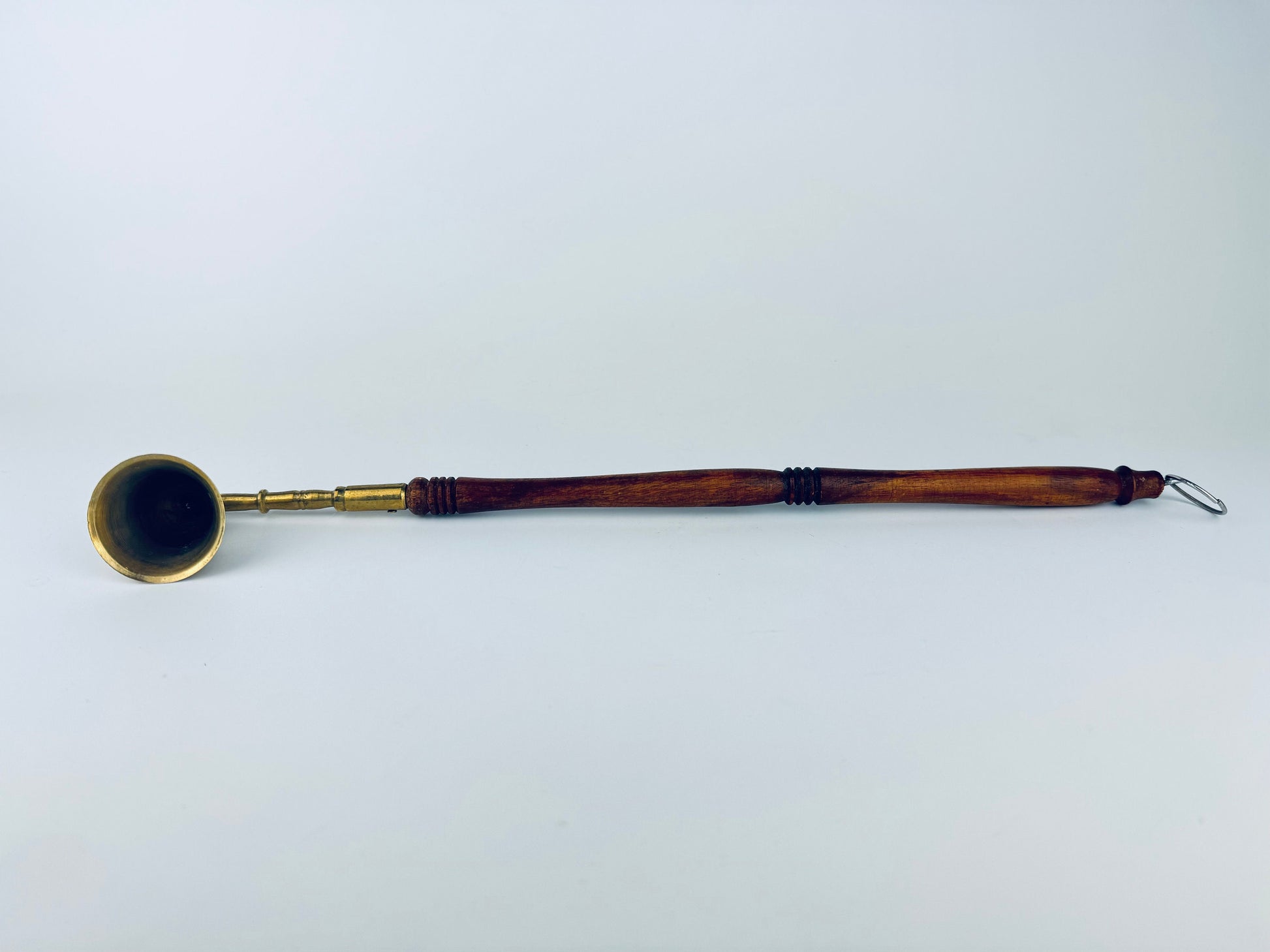 Product image for 'vintage long wood brass candle snuffer doubter candle accessory gift' (view 828865)