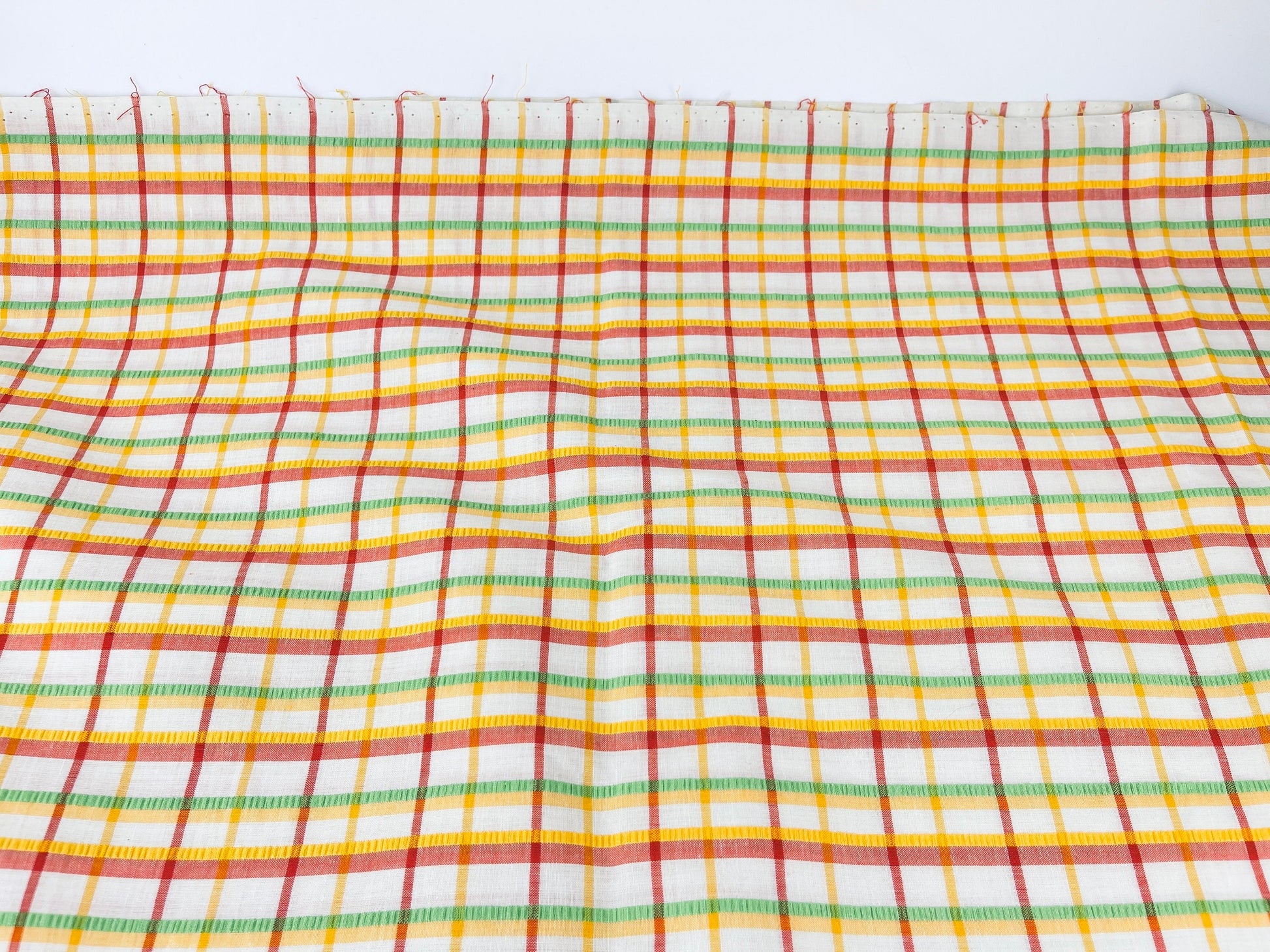 Product image for 'vintage bright colourful plaid fabric textured ribbon lines 44 x 72' (view bd6311)