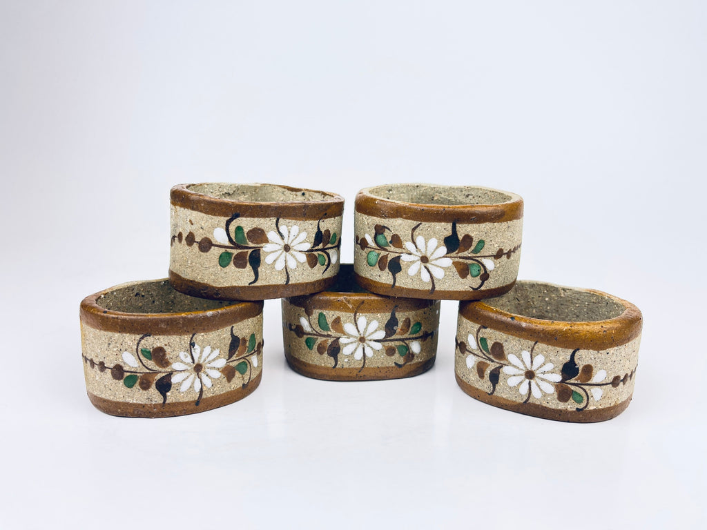 Product image for 'vintage hand painted boho concrete napkin ring holders set of five 5' (view 5899f9)