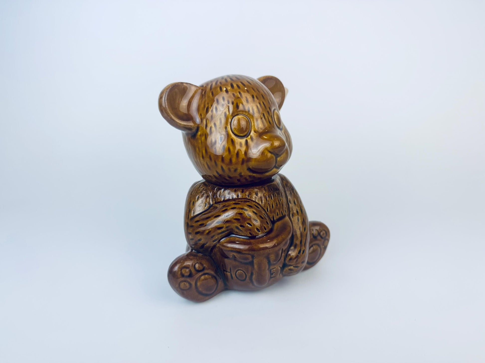 Product image for 'vintage glazed ceramic bear honey pot jar wooden honey dipper' (view 96583a)