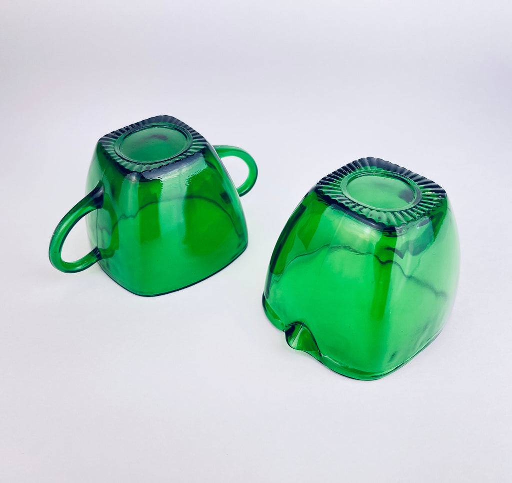 Product image for 'vintage anchor hocking emerald green glass cream sugar set' (view 781e66)