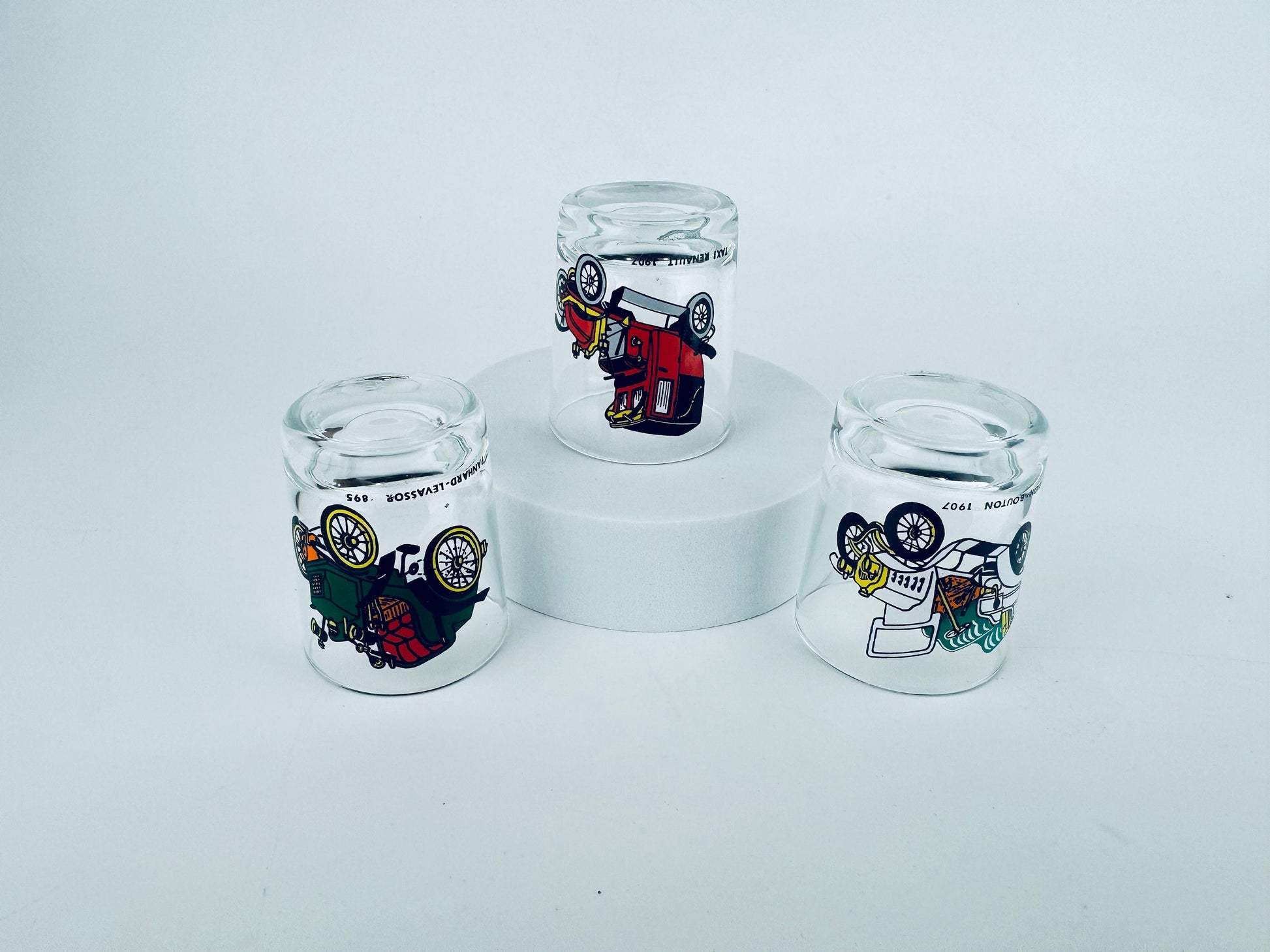 Product image for 'vintage antique car shot glasses set of three 3' (view 80f164)