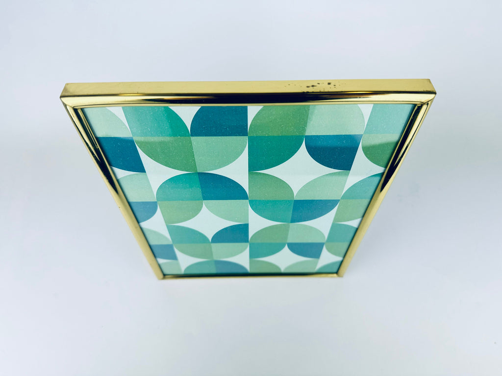 Product image for 'vintage solid brass gold tabletop picture frames hand polished lacquer coated made in korea sold separately' (view d981c8)