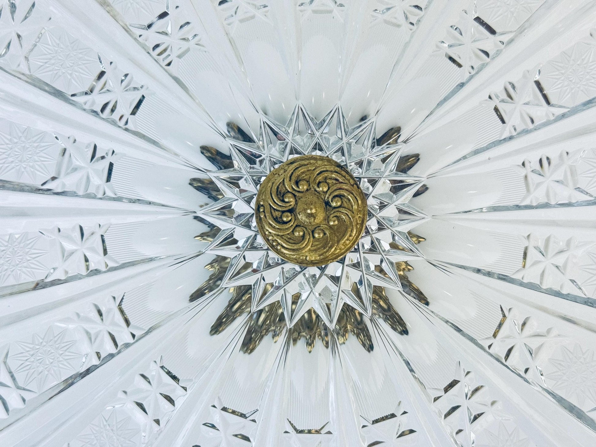 Product image for 'vintage ornate cut crystal cast brass pedestal platter attractive aged metal patina' (view 62a372)