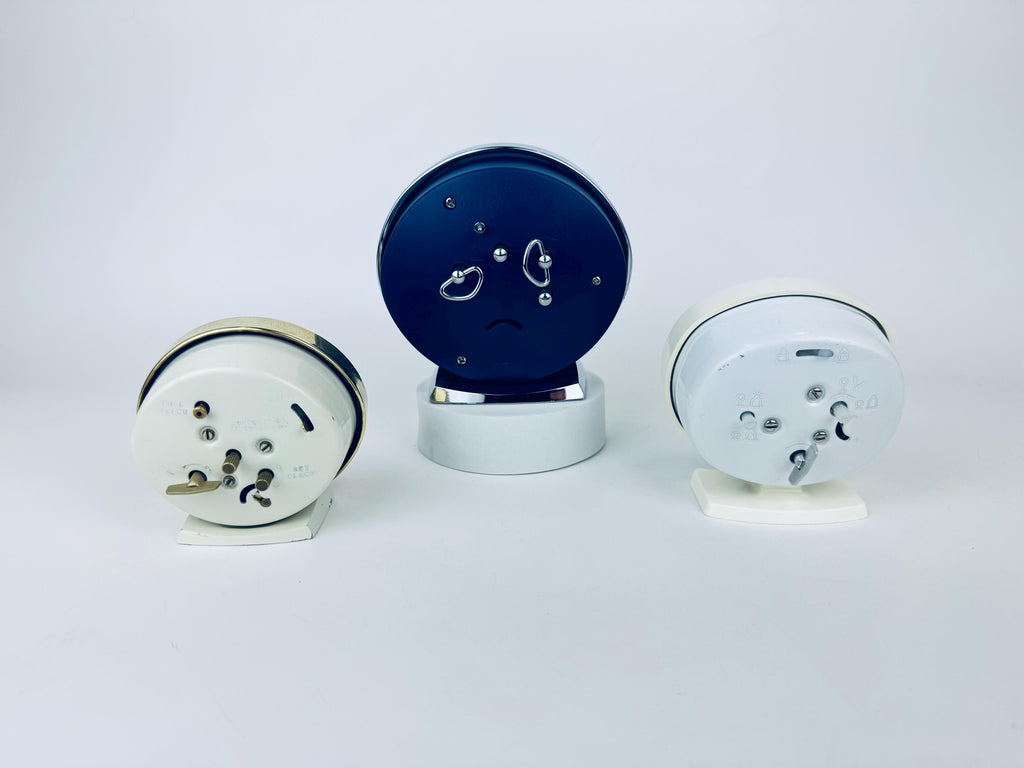 Product image for 'vintage westclox wind up baby ben big ben tabletop alarm clocks mid century wind up desk clocks clocks sold separately' (view aca979)