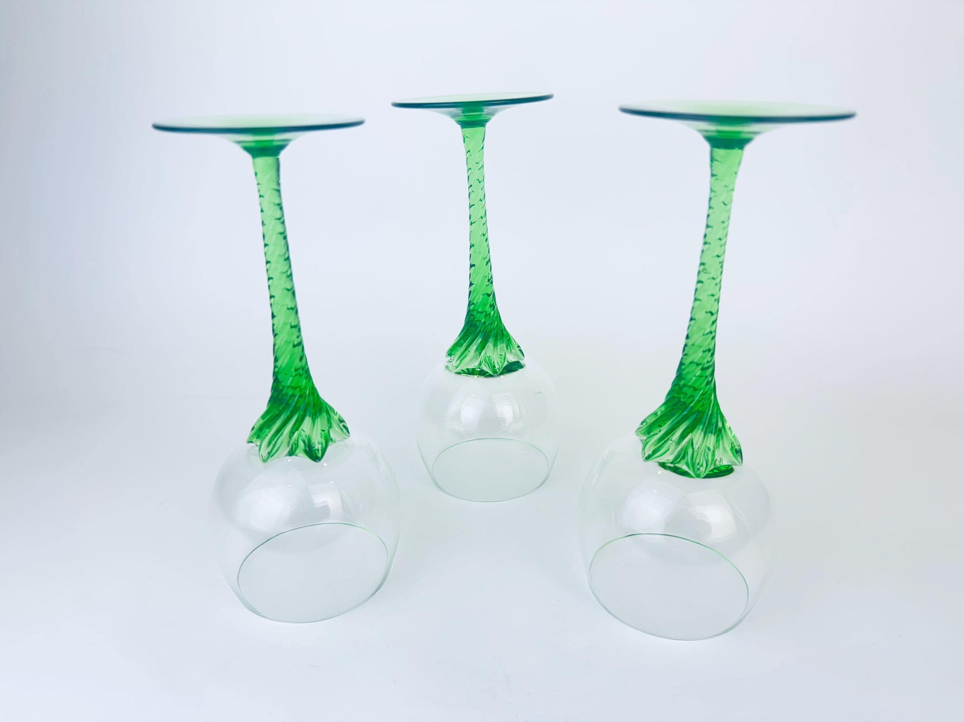 Product image for 'vintage 1970s green swirl stem wine glasses set of 3' (view 421f79)