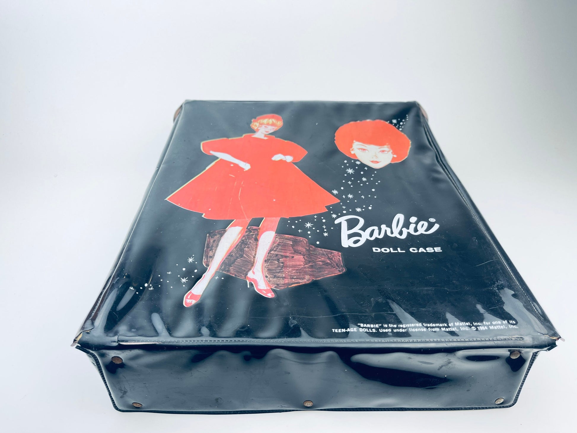 Product image for 'vintage 1964 barbie midge redhead doll case' (view 99fa9d)