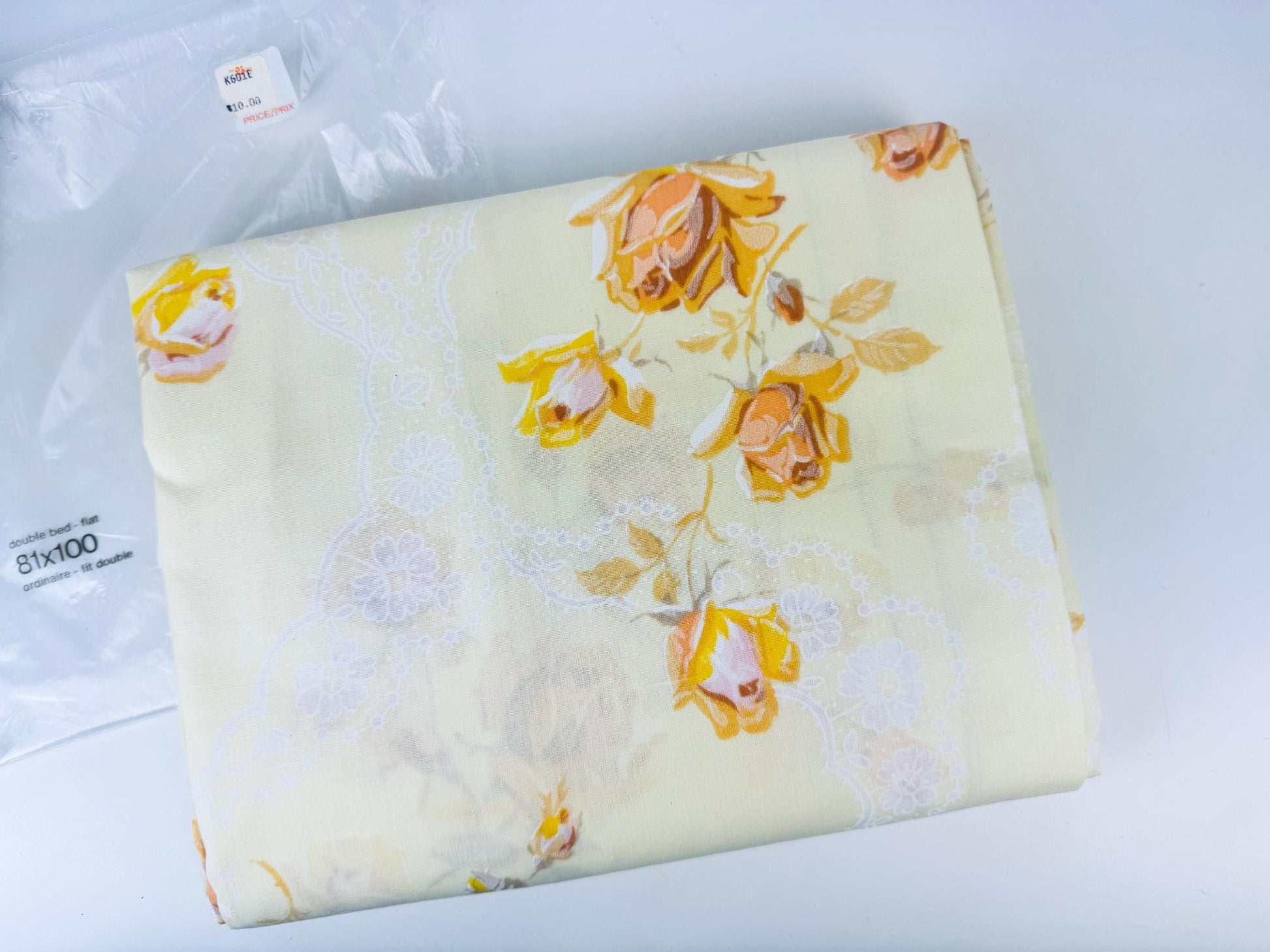 Product image for 'vintage tex made twin double floral sheet made in canada new old stock' (view 1e409b)