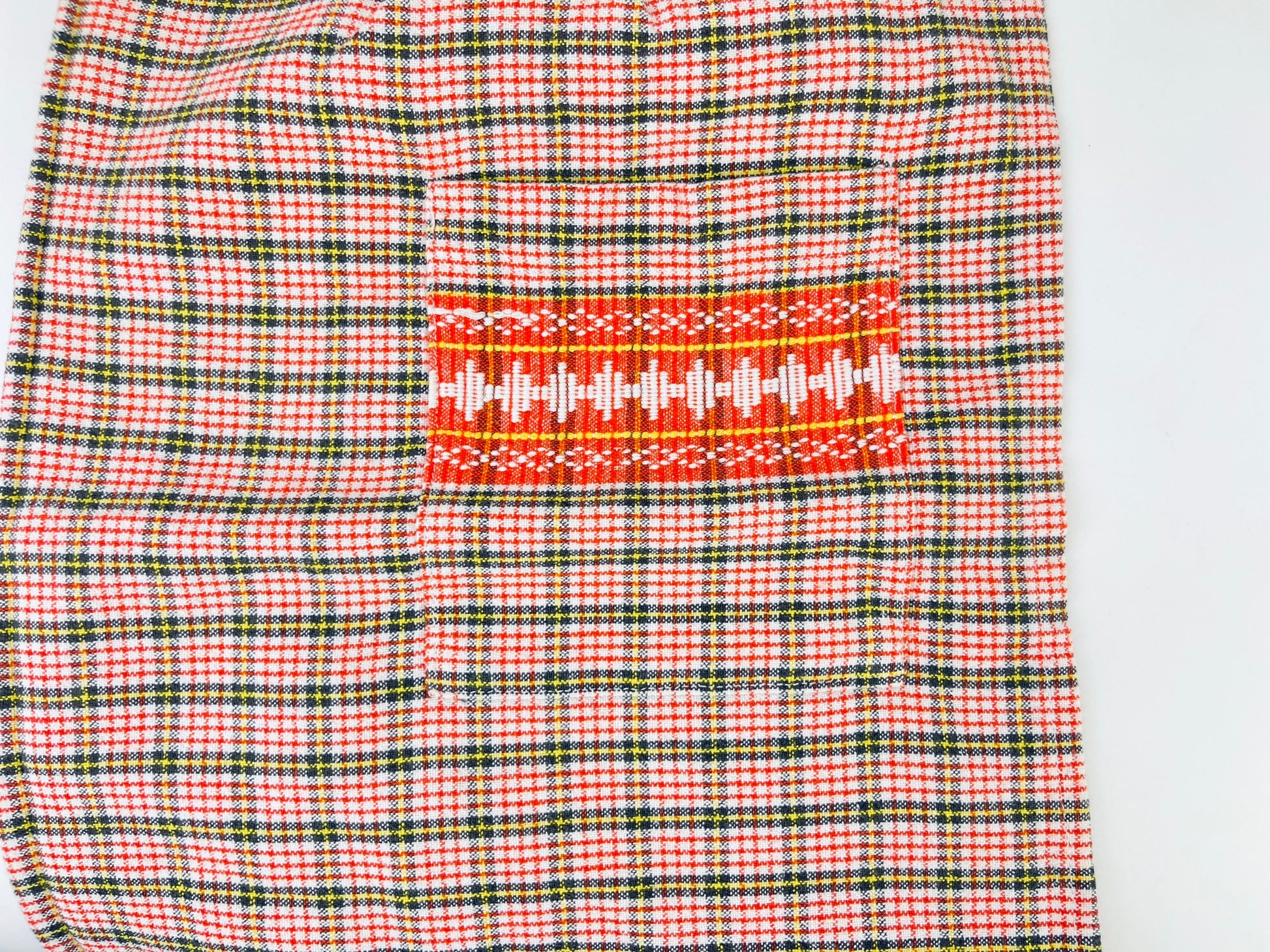 Product image for 'vintage red white plaid dual pocket waist apron' (view 99f69e)