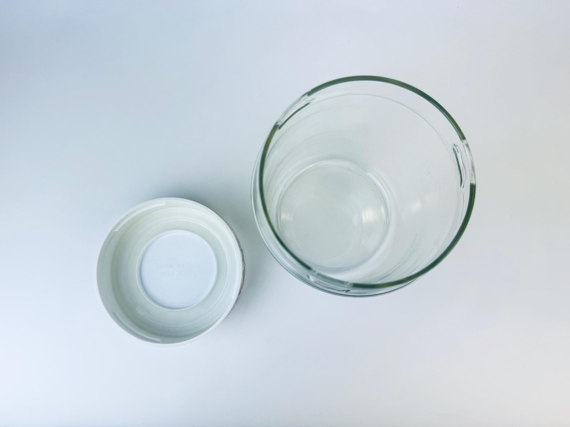 Product image for 'vintage air tight pyrex spice of life glass plastic jar container made in usa sold separately' (view d0a754)