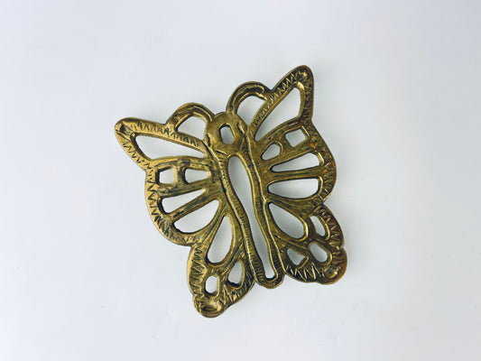 Product image for 'vintage brass butterfly trivet hot pot plate holder table saver attractive aged metal patina' (view fed6e2)