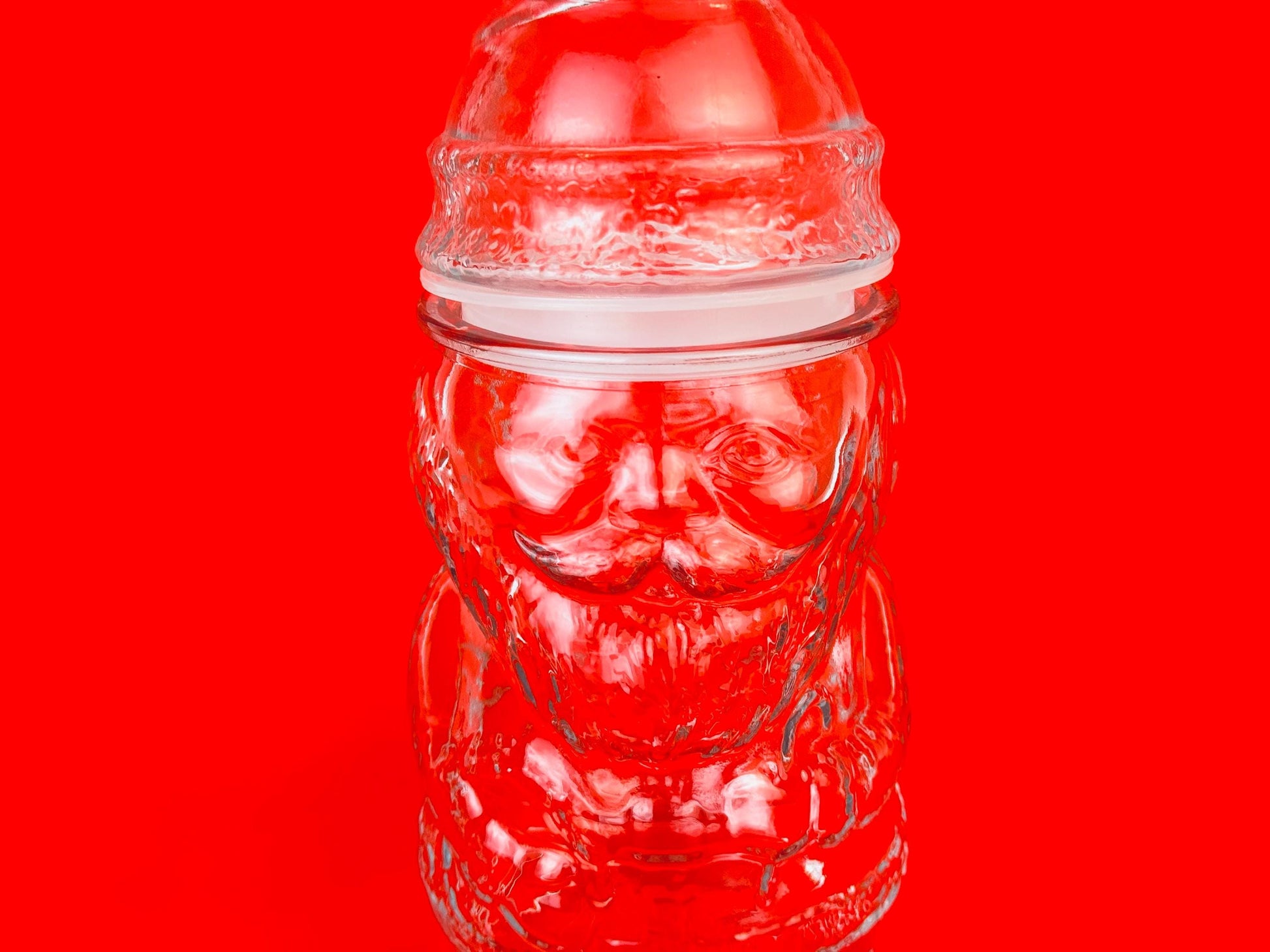 Product image for 'vintage textured clear glass santa jar air tight made in mexico christmas baking container candy jar' (view b3d76a)