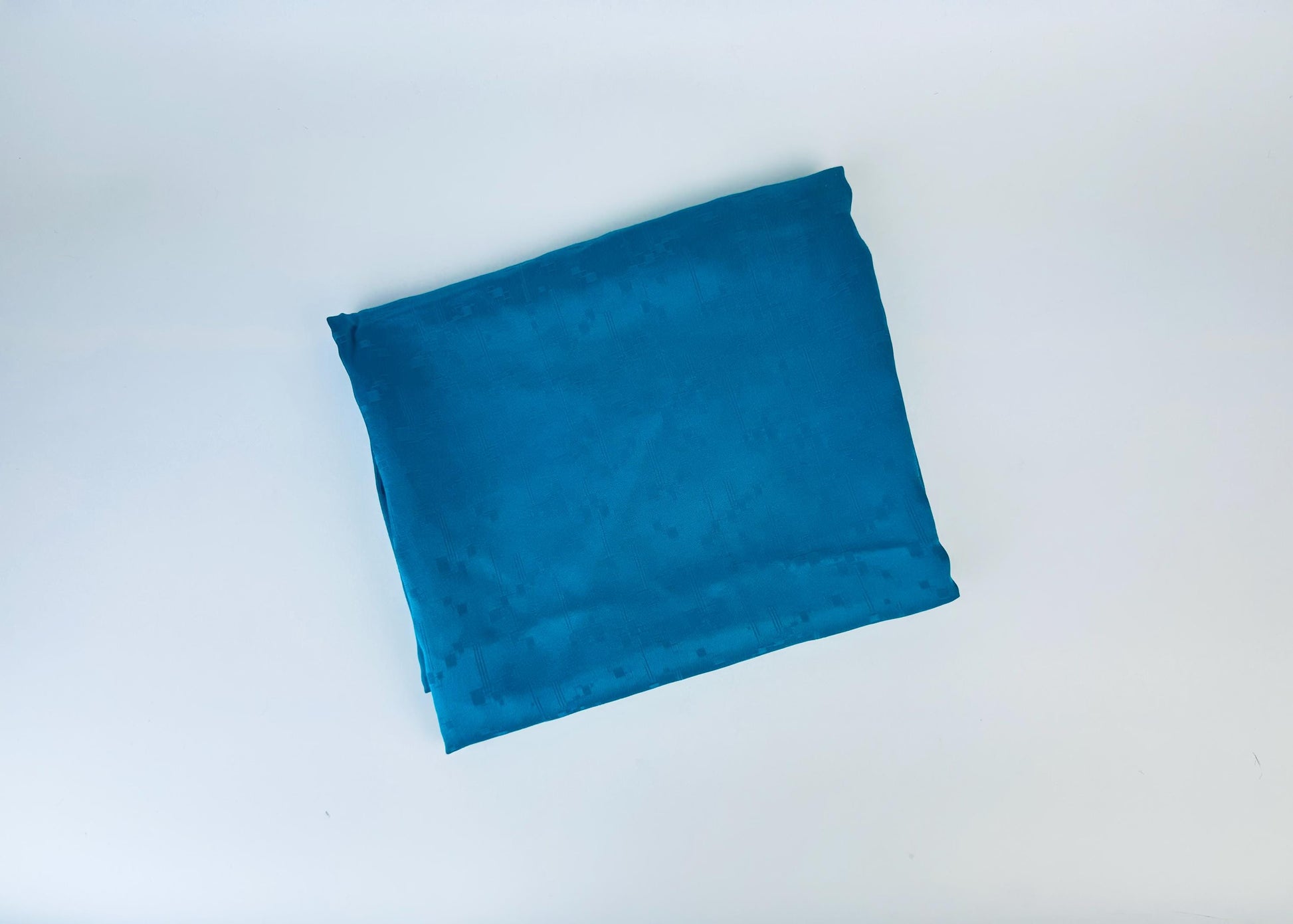 Product image for 'vintage 1980s teal green geometric pattern fabric 36 x 96' (view be9d12)