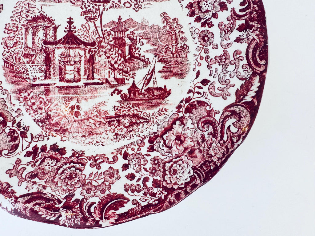 Product image for 'vintage 1940s la cartuja de sevilla pickman red transferware plates spanish earthenware serving display plates sold separately' (view c52af4)