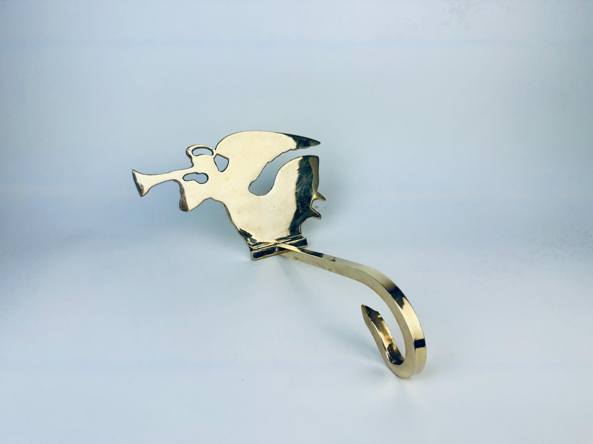 Product image for 'vintage solid brass angel stocking hanger attractive aged metal patina' (view 3c1c1c)