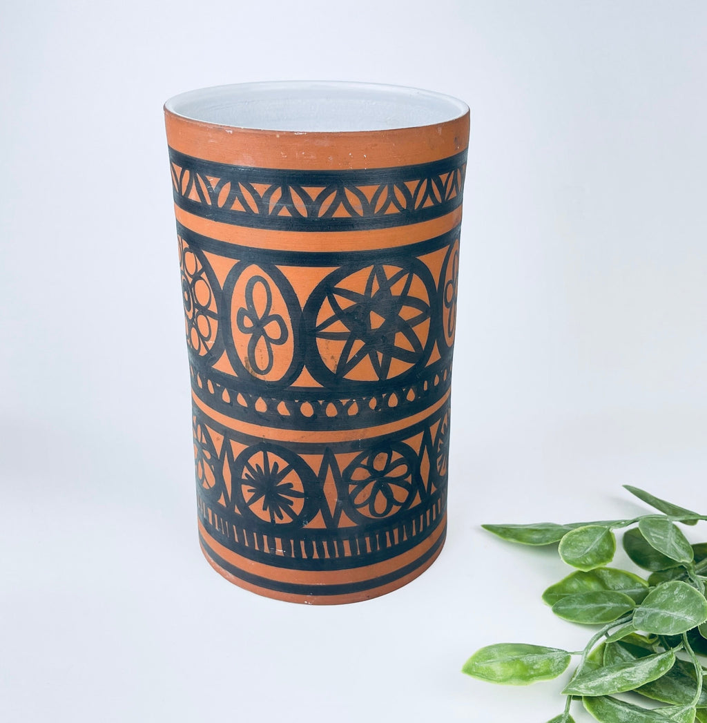 Product image for 'vintage wattisfield ware suffolk terracotta pottery widemouth vase hand painted mid century modern pattern made in england' (view 2c22c2)