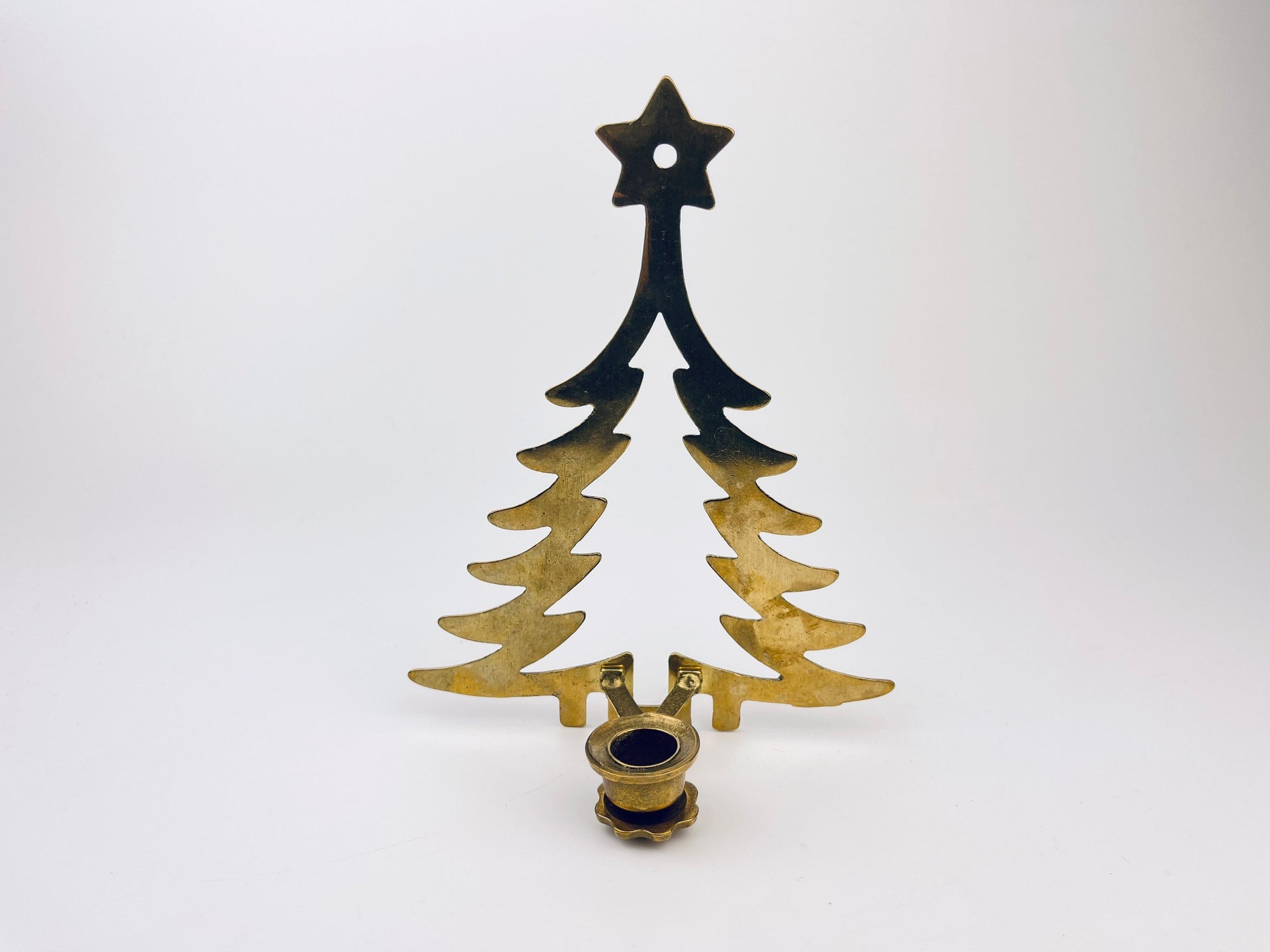 Product image for 'vintage brass christmas tree candelabra single candlestick holder aged metal patina made in italy' (view 36b514)