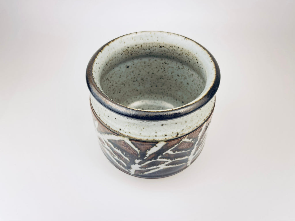 Product image for 'vintage glazed stoneware indoor planter melling pottery north vancouver made in canada' (view ea8376)