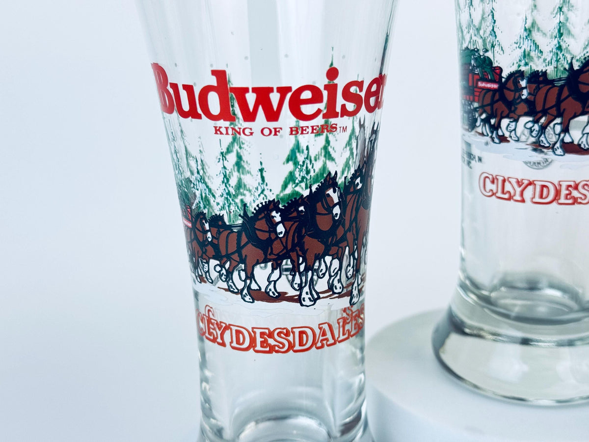 Product image for 'vintage budweiser clydesdale fluted beer glass set of four 4' (view 8db7b2)