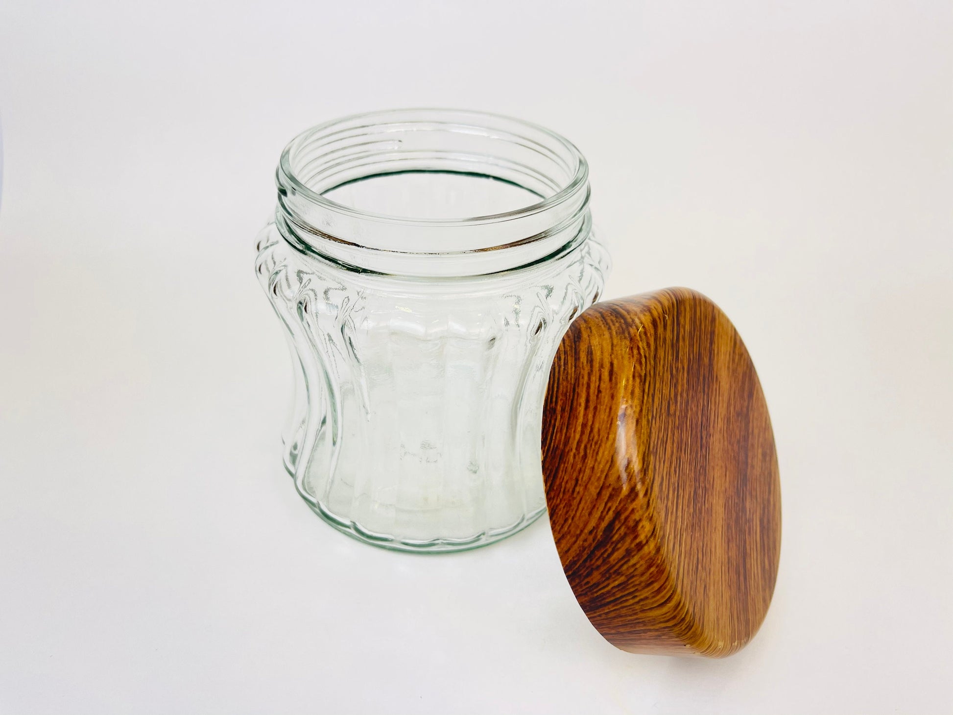 Product image for 'vintage faux wood screw top ribbed glass storage jar' (view 0c25ec)