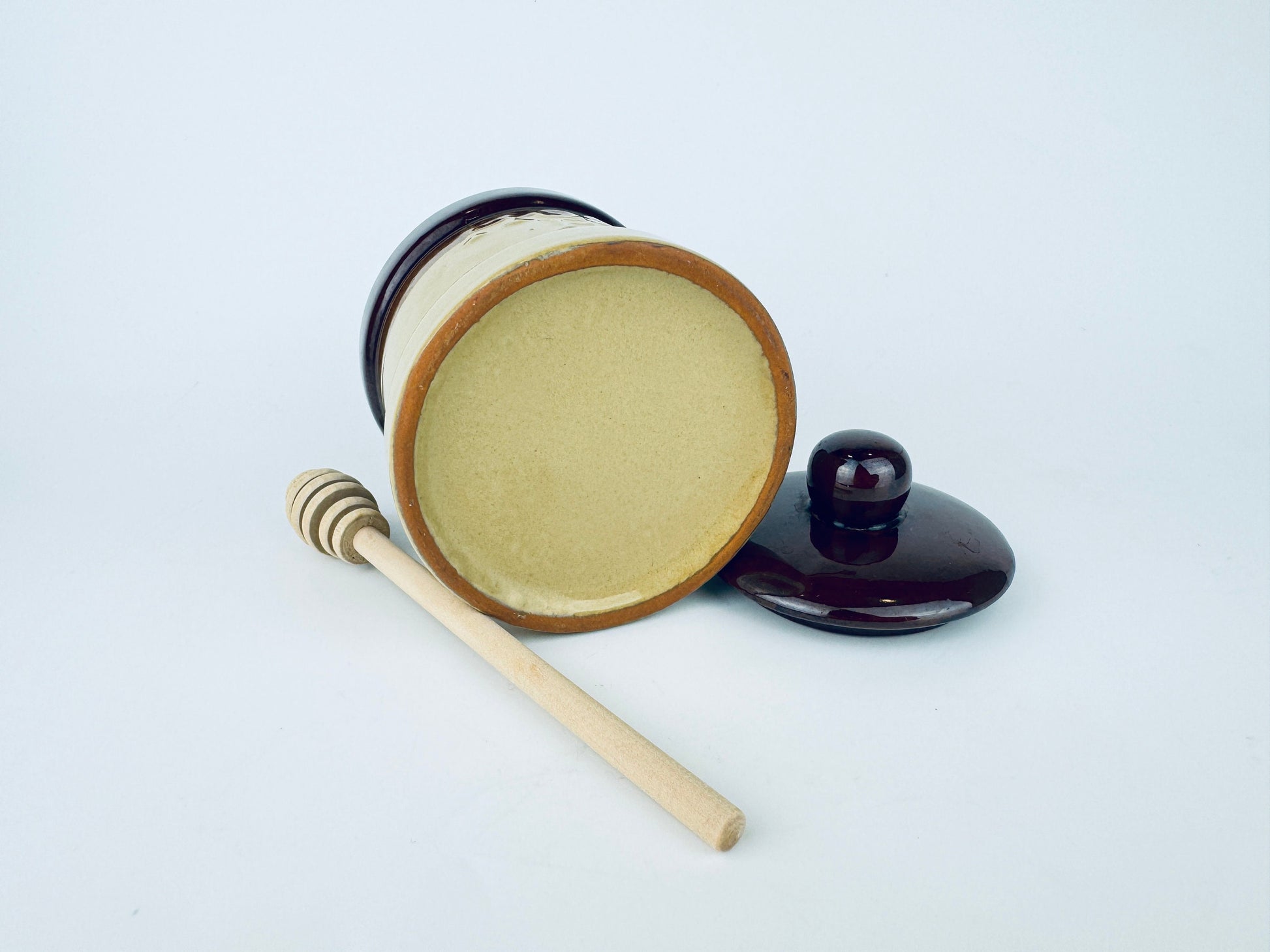 Product image for 'vintage glazed ceramic honey pot holder wooden honey dipper' (view 661c09)