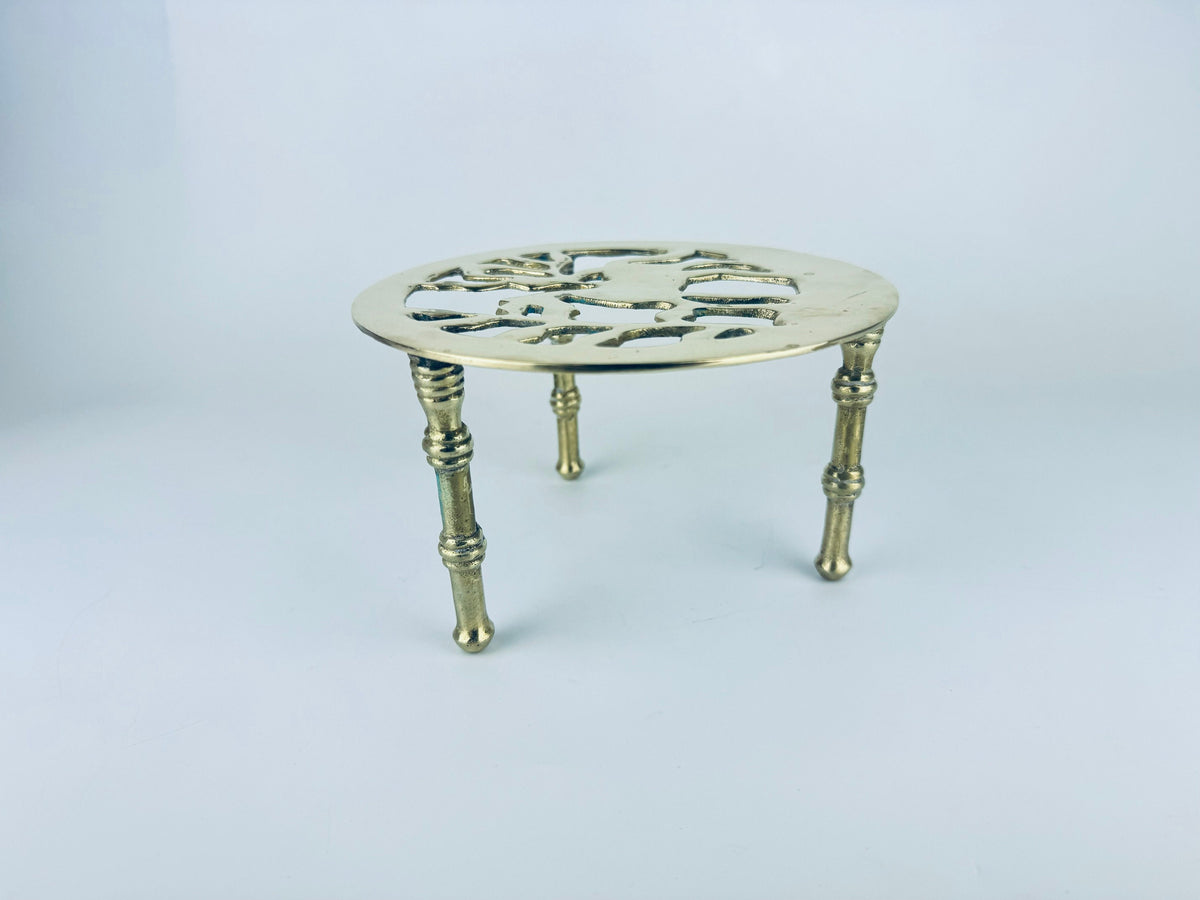 Product image for 'vintage brass easel trivet plant stand horse woodland design' (view 9b8335)