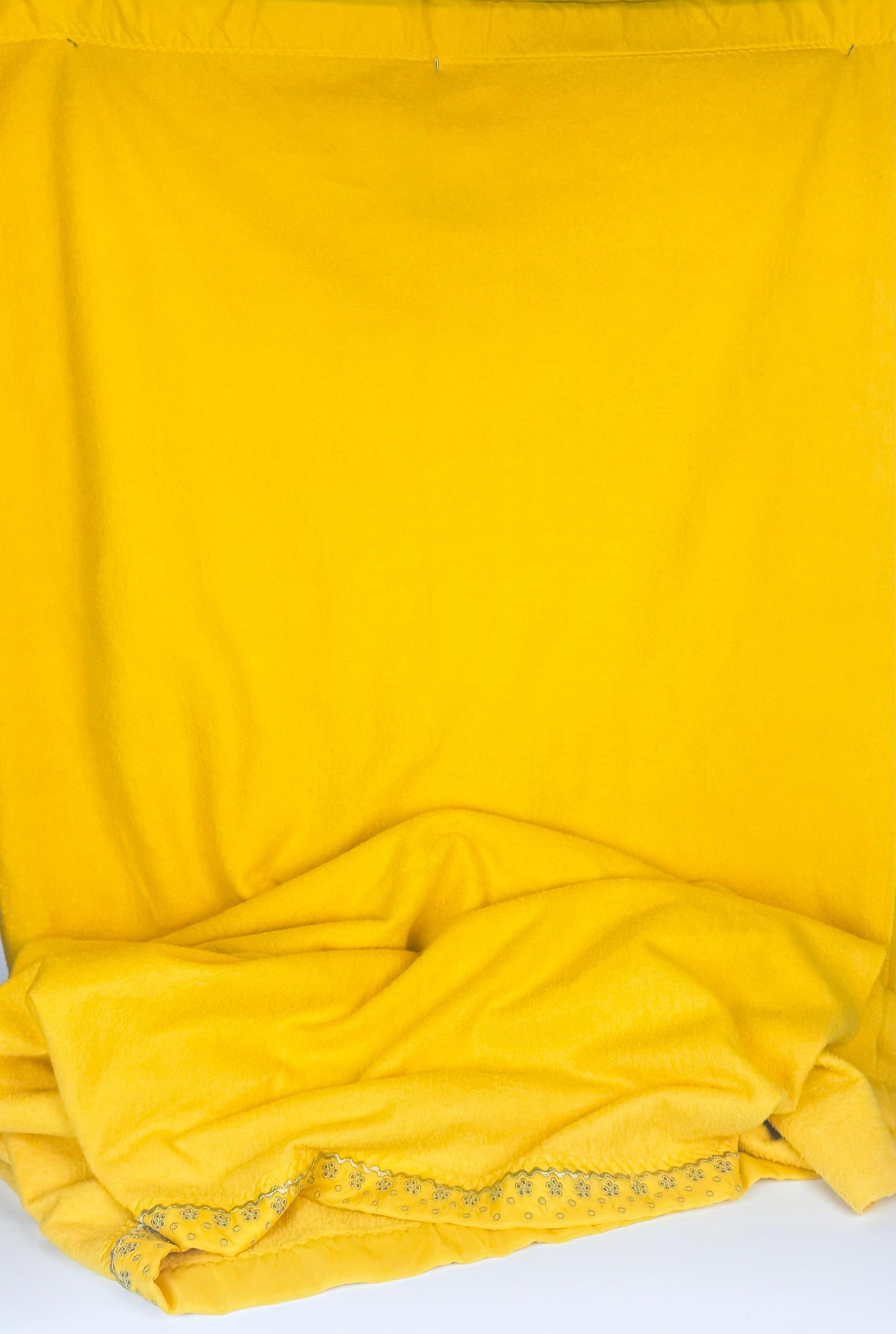 Product image for 'vintage yellow acrylic full blanket 82 x 92 floral eyelet satin ribbon trim made in canada' (view d0df0c)