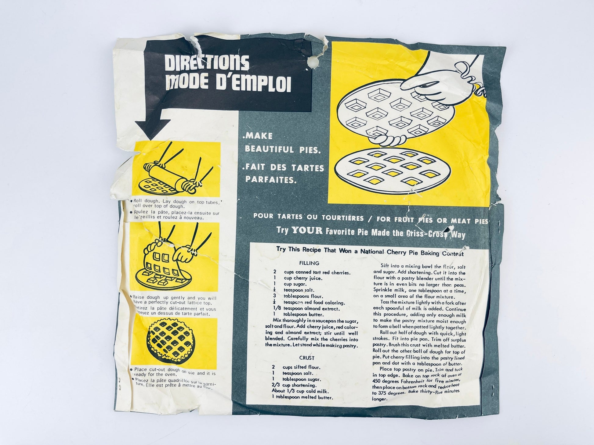 Product image for 'vintage plastic lattice pie top cutter saves the juice made in hong kong' (view 998c03)
