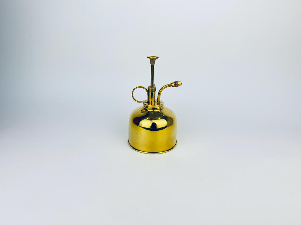 Product image for 'vintage brass plant plant mister waterer new old stock nos made in hong kong' (view d680d3)