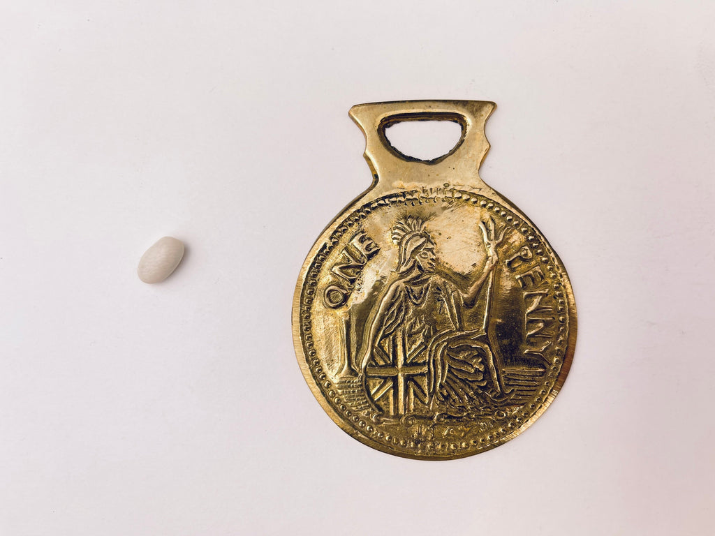 Product image for 'vintage solid brass horse medallion ornaments sold separately' (view 878ad8)